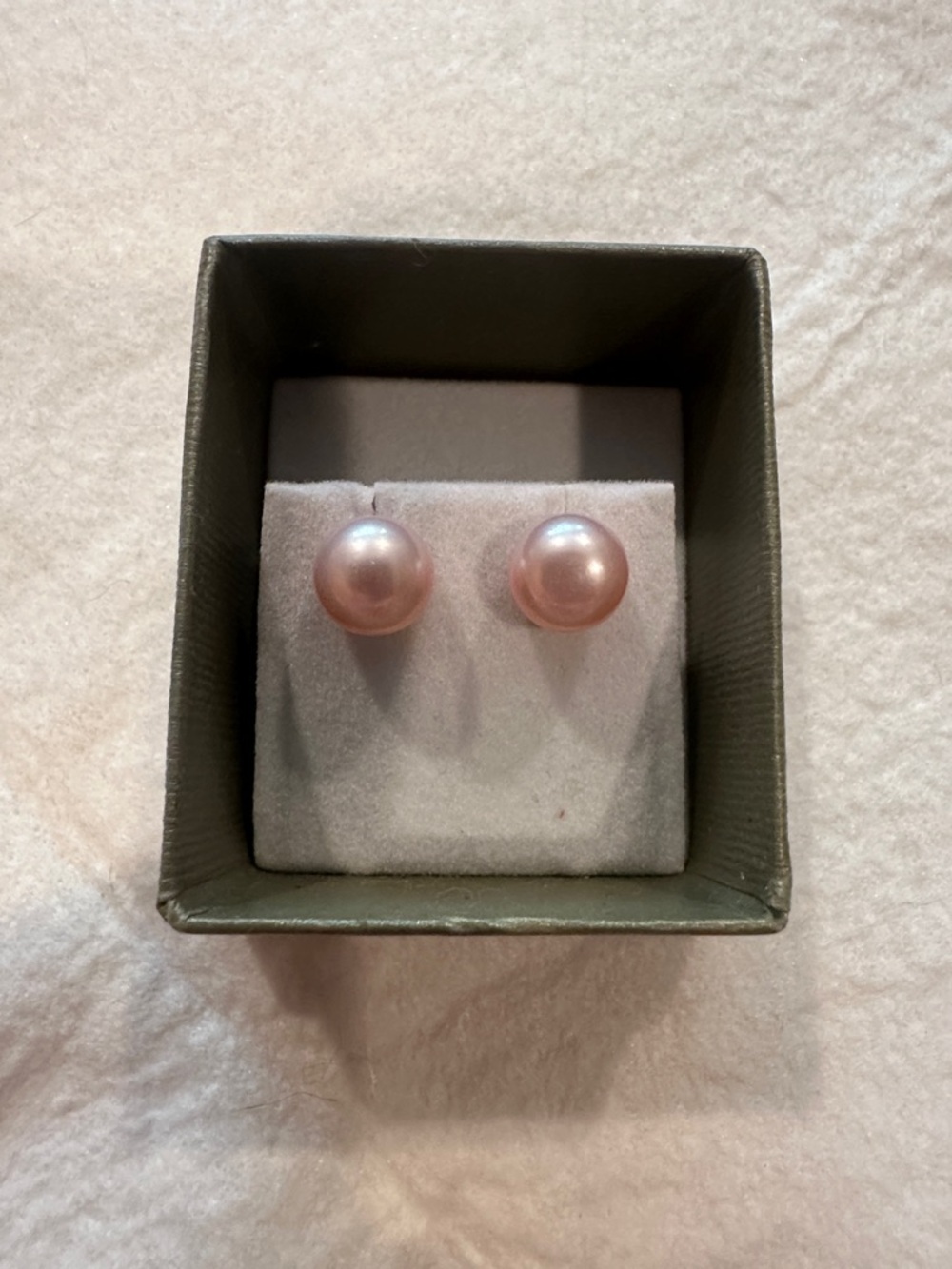 Pink Pearl Stud Earrings - Sterling silver